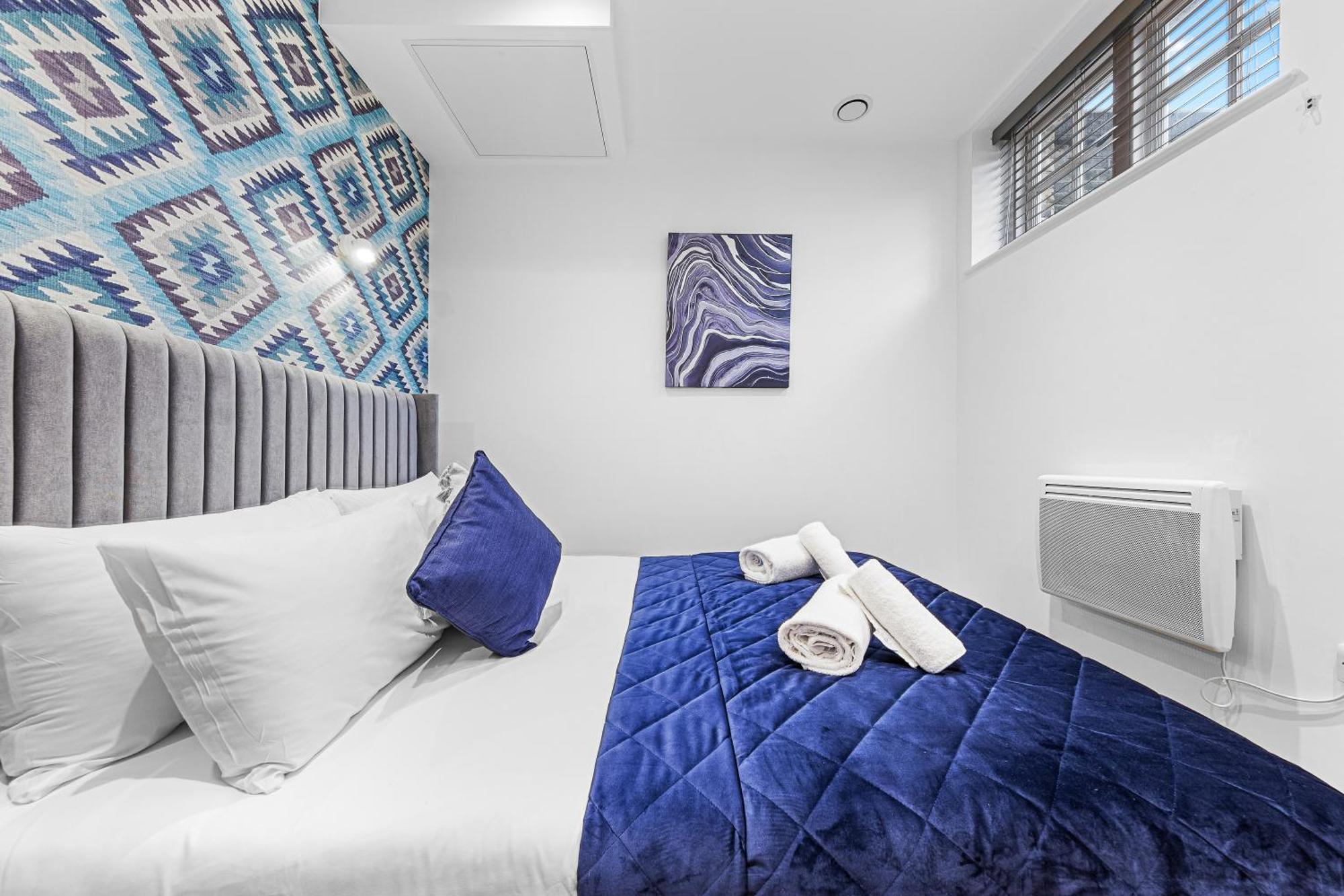 Appartamento Modern One Bedroom Flat - Near Heathrow, Windsor Castle, Thorpe Park - Staines Tw18 Londra